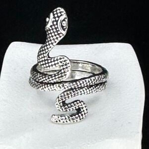 Snake Ring Textured Double Band Silver Plated Size 7.5